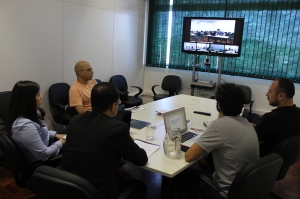 Particinpantes na sala de videoconferencia UFFS Campus Chapecó